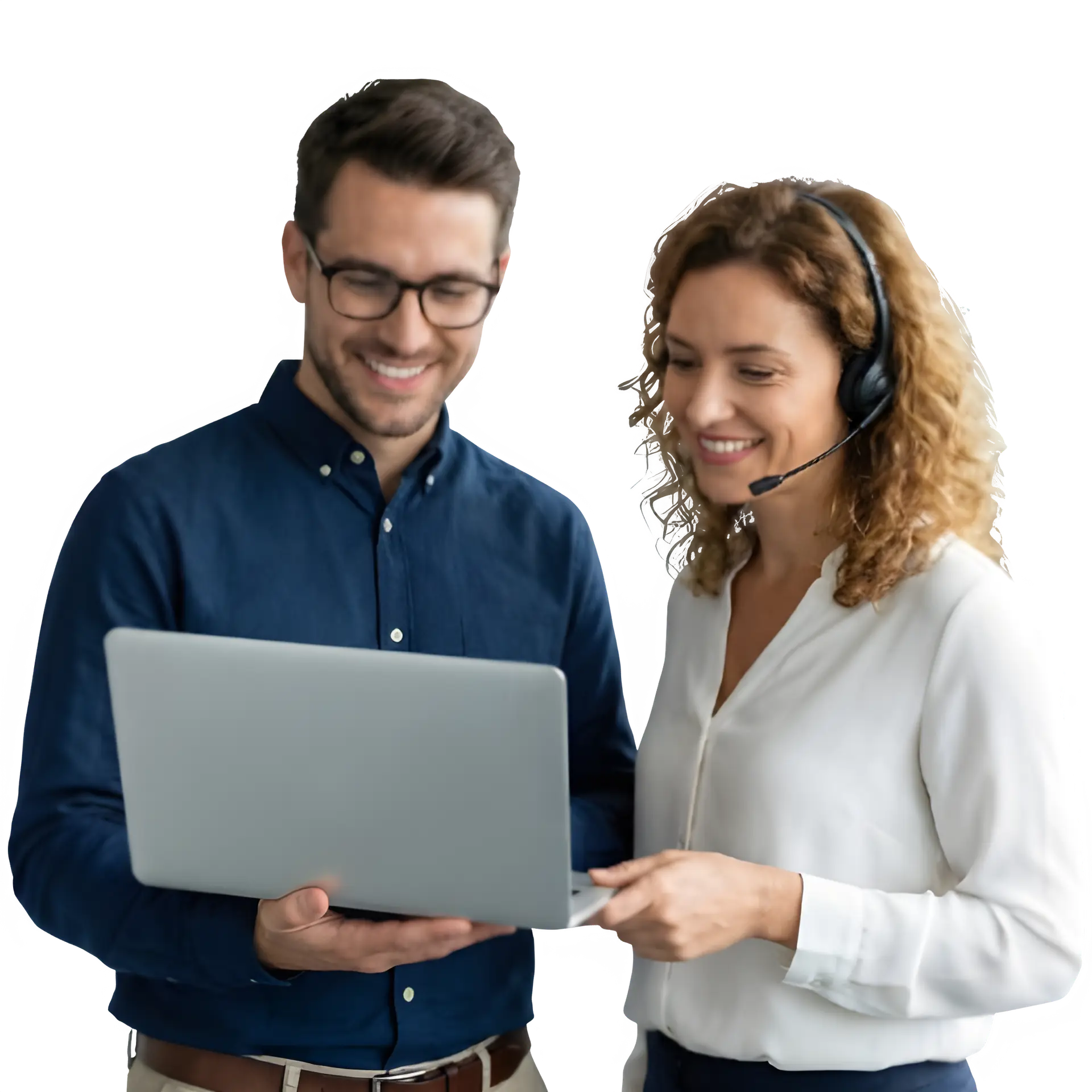 Technicien SkillDesk en assistance informatique à distance avec casque et ordinateur portable